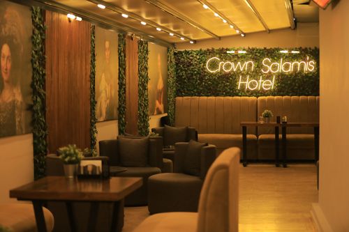 Crown Lounge - 3
